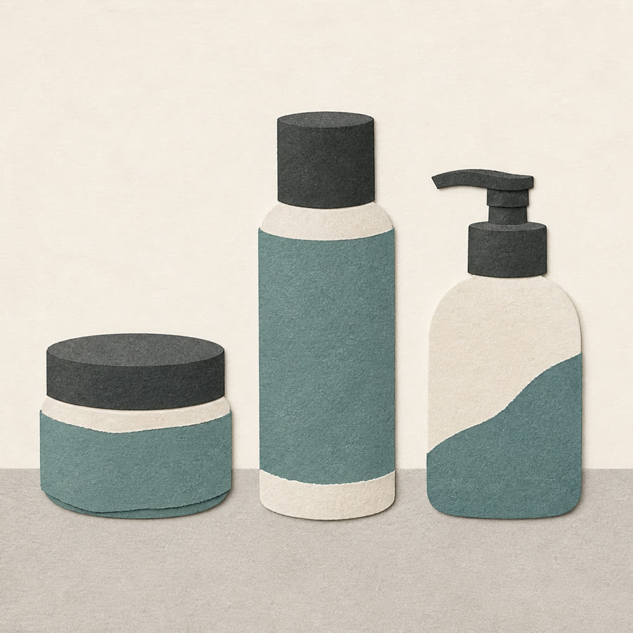 Collage di carta con tre contenitori cosmetici in fila